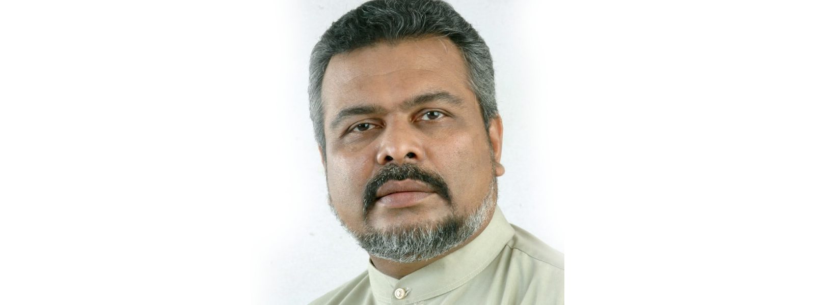 නන්දන ගුණතිලක අභාවප්‍රාප්ත වෙයි..